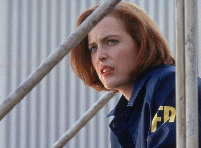 Gillian Anderson z Akta X vypadá o dvacet let mladší. Ráda provokuje na obrazovce i mimo ni