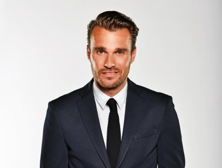 Hodinová show stála Brno půl milionu: Vánoční trhy v Brně odstartoval Leoš Mareš