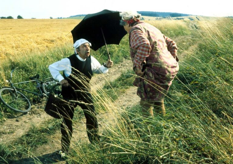 Sodoma Gomora, velebnosti. Herec Luděk Kopřiva byl pravým opakem faráře Otíka ze Slunce, seno