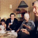 Simona Stašová, Silvie Koblížková, Bolek Polívka, Stela Zázvorková a Miroslav Donutil, Pelíšky, FOTO: © Antonín Malý, distr. Česká televize