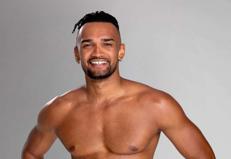 Do show Love Island se vrací Nathan! Nemá prý štěstí na lásku, tak to chce zkusit znovu. Do vily si jde pro Domi