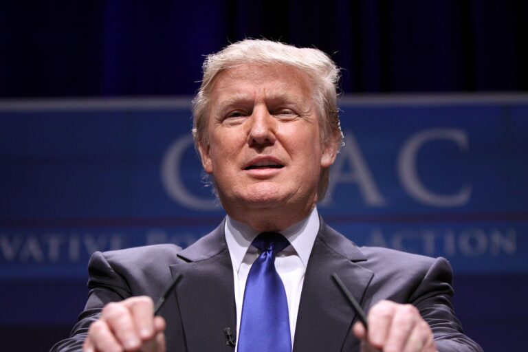 Donald Trump a temná pravda o jeho vzestupu k moci: Jak jeden právník změnil jeho život