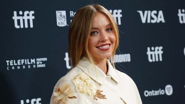 Sydney Sweeney a její neskutečná proměna: Z křehké krásky je drsná boxerka