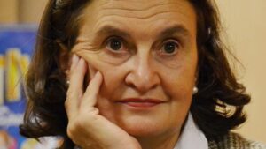 Eva Holubová