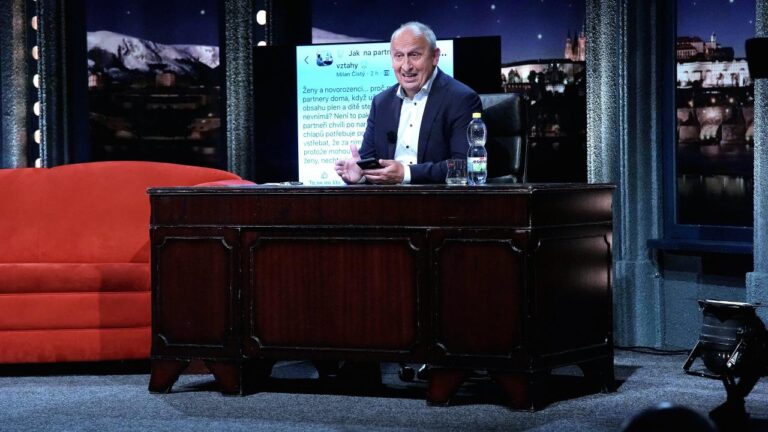 Show Jana Krause: Vandrák z Ostrova lidojedů, herečka s dcerou špionkou a proč se slepice mění na kohouta