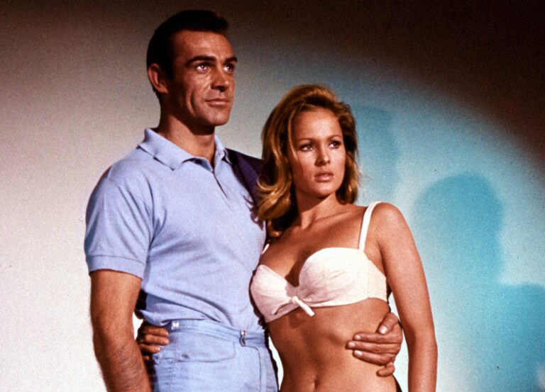 První Bond girl Ursula Andressová: Kráska, která se nebála nahoty, dnes bojuje s „tichou nemocí“