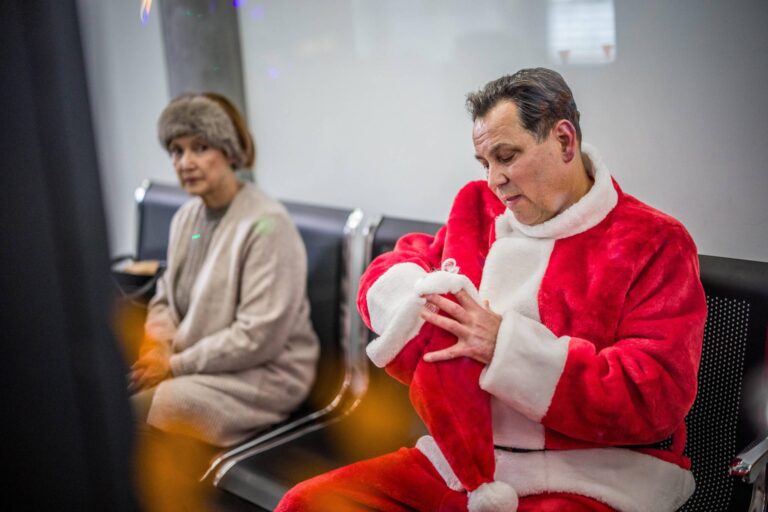 Vražda pod stromeček pro milovníky Vánoc i Specialistů