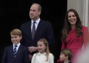 William, Kate a rodina, FOTO: Number 10, CC BY 2.0, via Wikimedia Commons