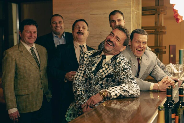 Mafiánské praktiky na Slovensku: Skutečné osudy Černákovy skupiny z filmu Miki