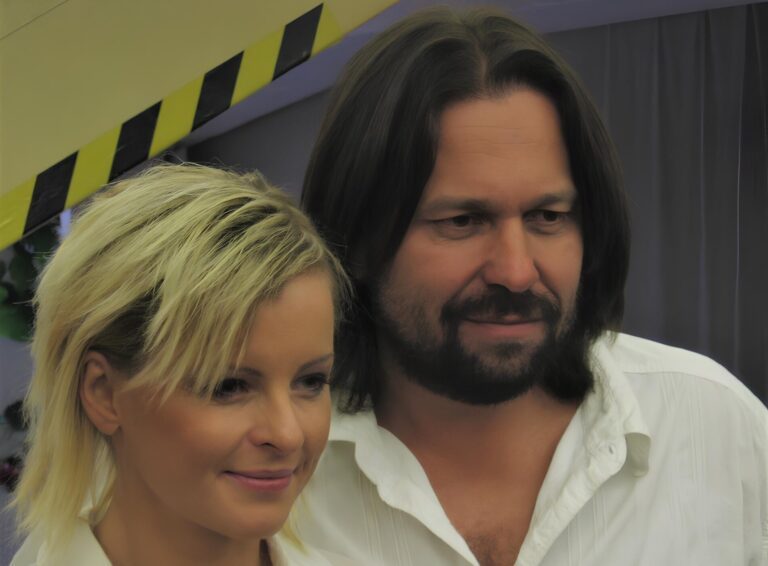 Jiří Pomeje by oslavil 60: Vdova Andrea je dnes úspěšná a krásná DJka, poprvé se chystá navštívit jeho hrob