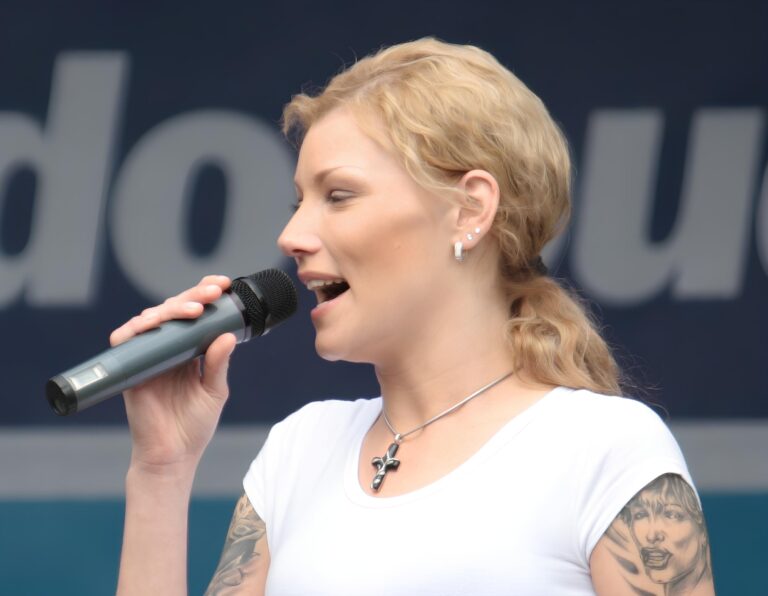 Zemřela Helena Zeťová z Black Milk. Otec ji našel ležet mrtvou doma pod okny