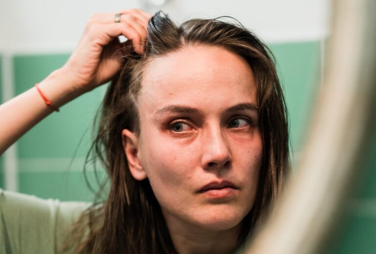 Když si Tereza Ramba holila hlavu, všichni se klepali strachy. Pohled do zákulisí Zápisníku alkoholičky