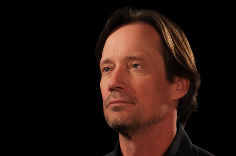 Kevin Sorbo se jako akční hrdina neprosadil. Dnes si zestárlý Herkules musí točit filmy sám a obsazovat se do hlavní role