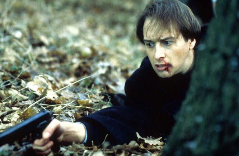 Semirovi „táhne“ na 60 a zplešatěl. Erdoğan Atalay drží Kobru 11 na vrcholu popularity už 28 let a točí dál