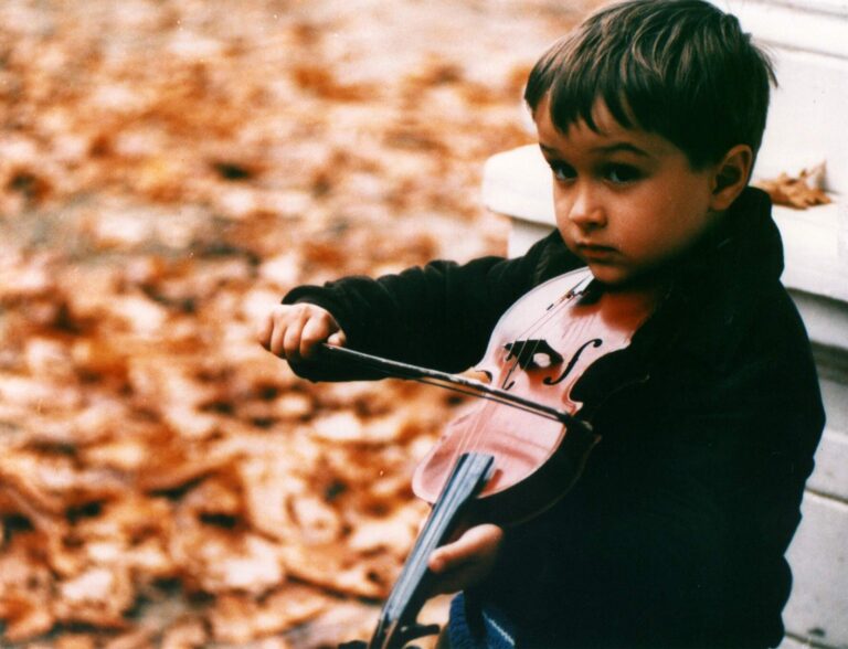 Oskarový Kolja už dávno nehraje. Andrej Chalimon je dnes pohledným svobodným pětatřicátníkem a prodává hodinky