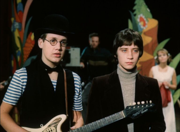 Jak svět přichází o básníky: Podle soudruhů byl film zkažený, odmítnutá scéna a herci dostali nakládačku