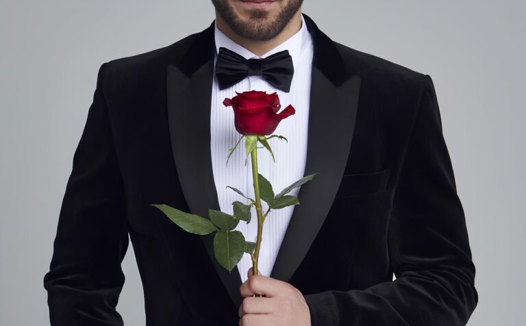 Bachelor: Slováci odhalili svého ženicha, který bude hledat lásku. „Zlatý český Honza,“ zní od fanoušků