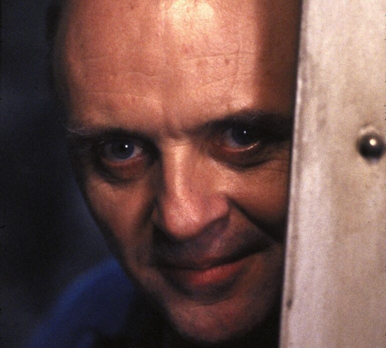 Mlčení jehňátek: Herci odmítli hlavní role kvůli znepokojivému scénáři, Hopkins a Foster se děsili navzájem a žádné mrkání