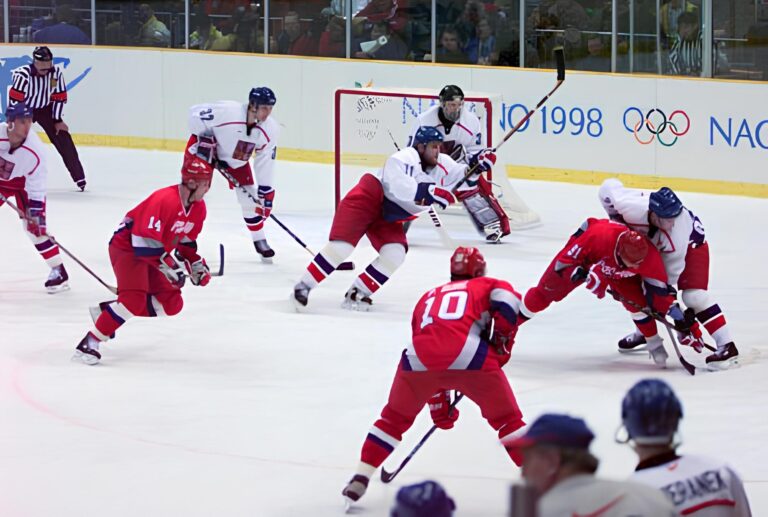 „Otevíráme zlatou bránu olympijského turnaje, jsme olympijští vítězové.“ Přesně před 27 lety jsme získali zlato v Naganu