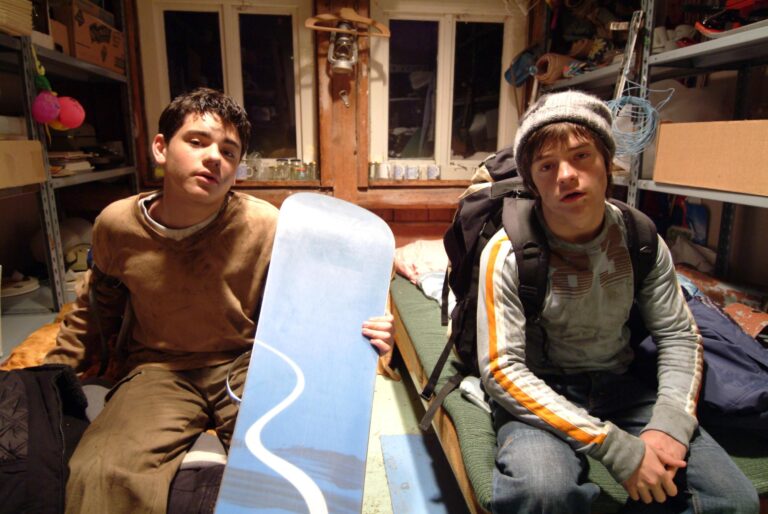 Snowboarďáci: Krvavé šrámy, otřes mozku i zlomená ruka a původní herecké obsazení hlavních postav