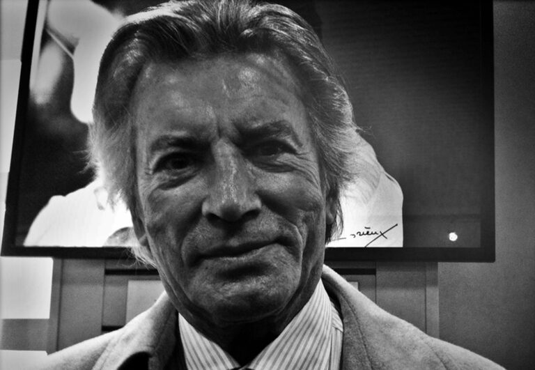 Legendární Vinnetou Pierre Brice byl mučen nacisty, roli náčelníka získal náhodou