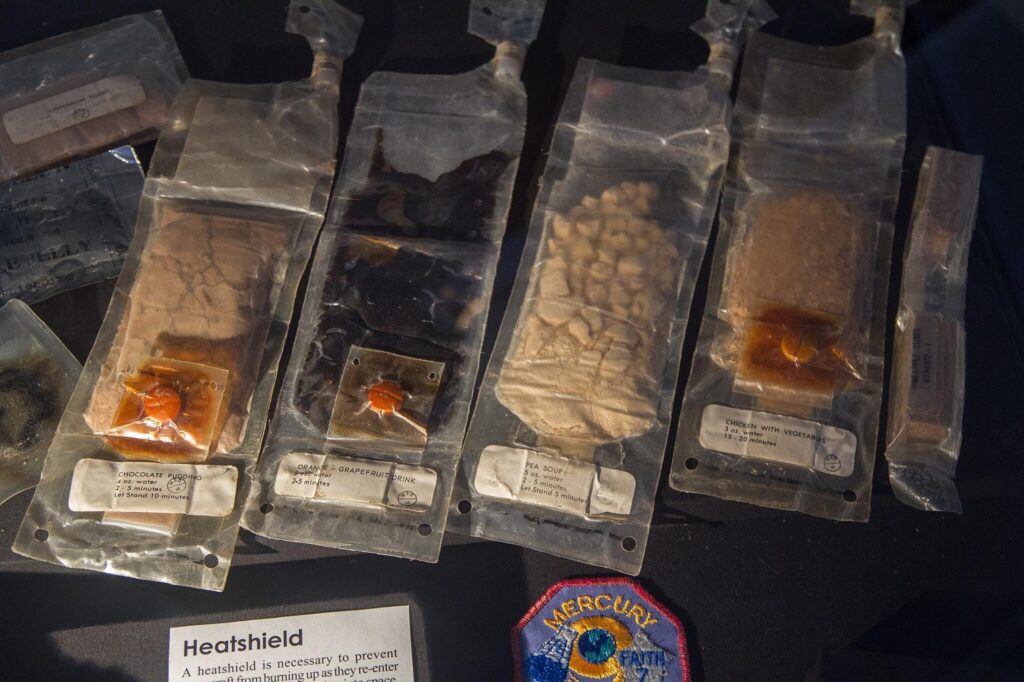 FOTO: <a href="https://commons.wikimedia.org/wiki/File:2015-09-20_Space_food_samples_-_4.jpg">Maksym Kozlenko</a>, <a href="https://creativecommons.org/licenses/by-sa/4.0">CC BY-SA 4.0</a>, via Wikimedia Commons