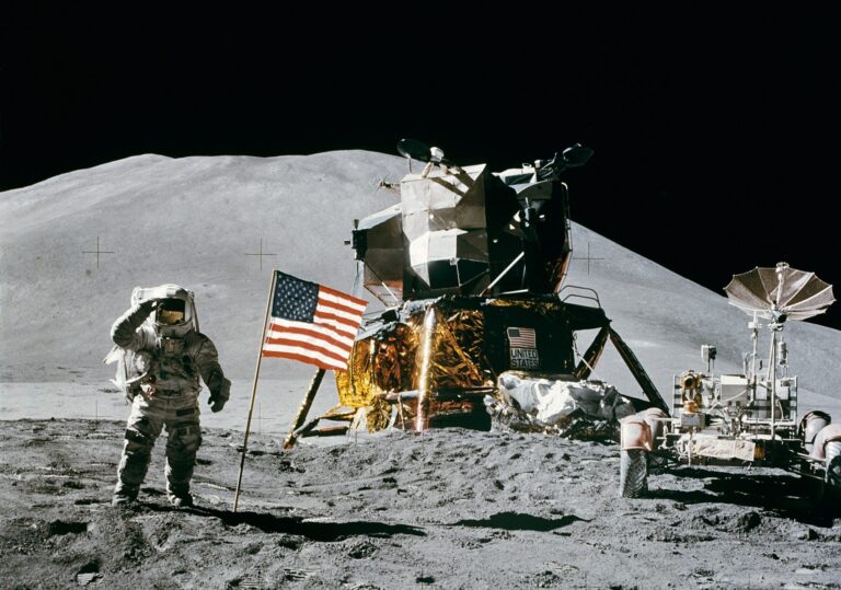 Proč se lidstvo od roku 1972 nikdy nevrátilo na Měsíc