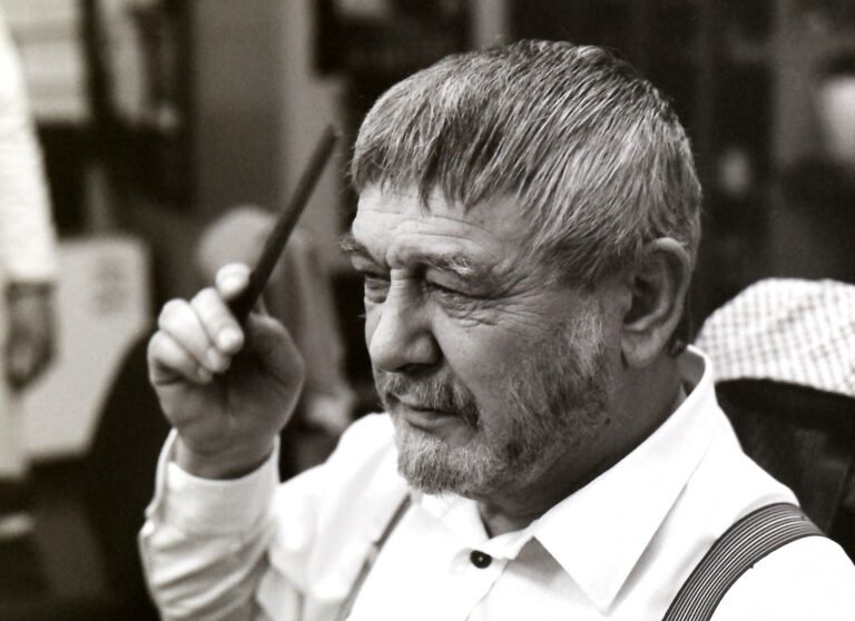 Milionové dědictví po slavném otci Adam Vinklář prosázel a utopil v alkoholu