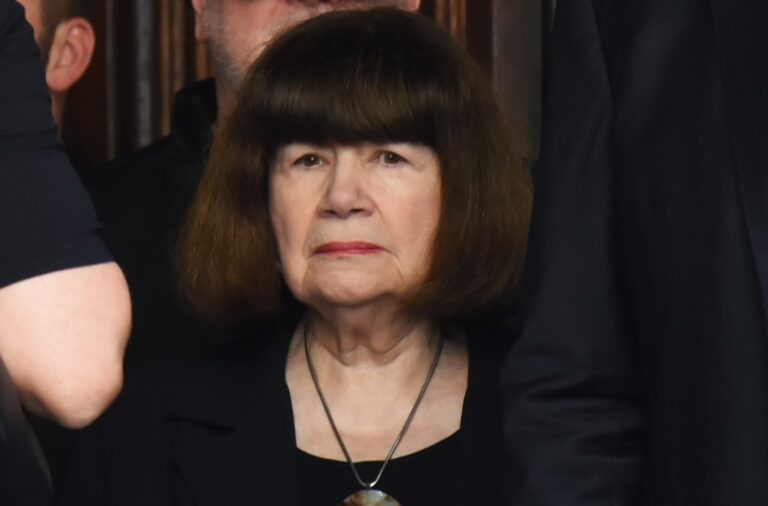 Kam se poděla Uršula Kluková: Původně zdravotní sestřička, které učarovalo herectví. Kvůli malému důchodu stále pracuje