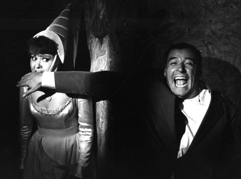 Trezorový kousek Bílá paní: Hodnocení cenzury bylo, že z volených orgánů dělal tupce