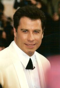 Takto vypadal John Travolta v roce 1997, FOTO: Georges Biard, CC BY-SA 3.0, via Wikimedia Commons