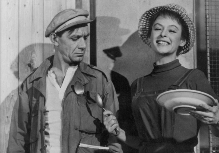 Irena Kačírková: 100 let od jejího narození. StB velmi toužila po spolupráci s ní, došlo i na výhružky