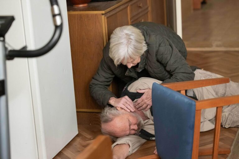 Ulice: Rozehrává se boj o Peškův život. Začíná hra o čas…