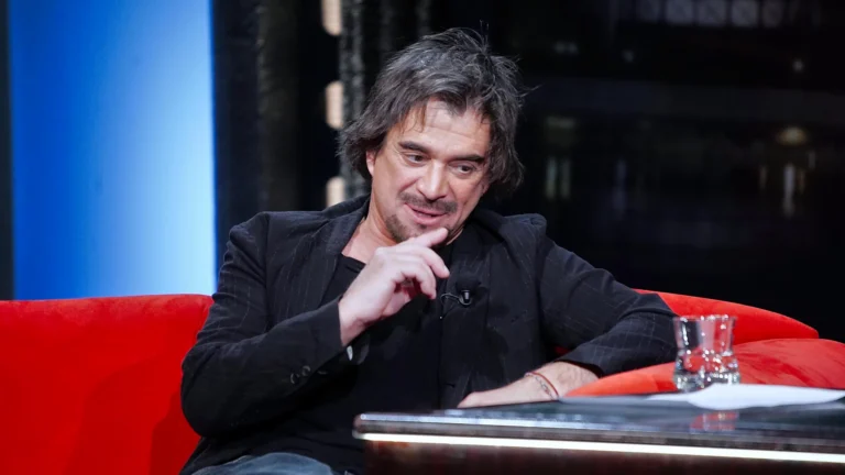 S kým žije Sagvan Tofi: Srdce bouřliváka si před dvaceti lety získala půvabná Alena, do svatby se ale nehrne