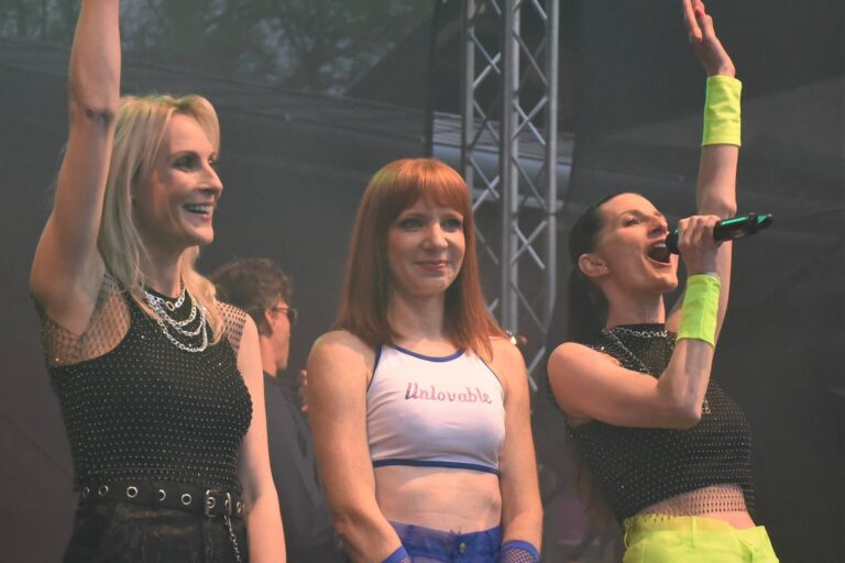 Kam zmizela „ta čtvrtá“: Skupině Holki došla trpělivost a naposledy vysvětlily odchod Kláry