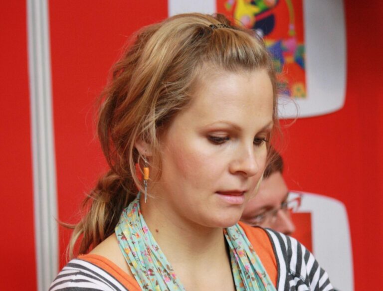 Do Ulice se vrací Michaela Badinková alias Lenka Hejlová