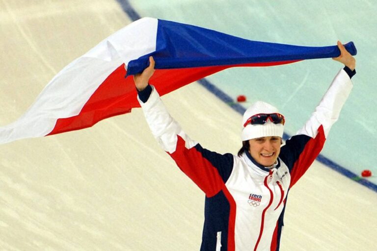 Martina Sáblíková slaví 38: Zlatá rychlobruslařka má doma krásnou partnerku Niky a také medaile z cyklistiky