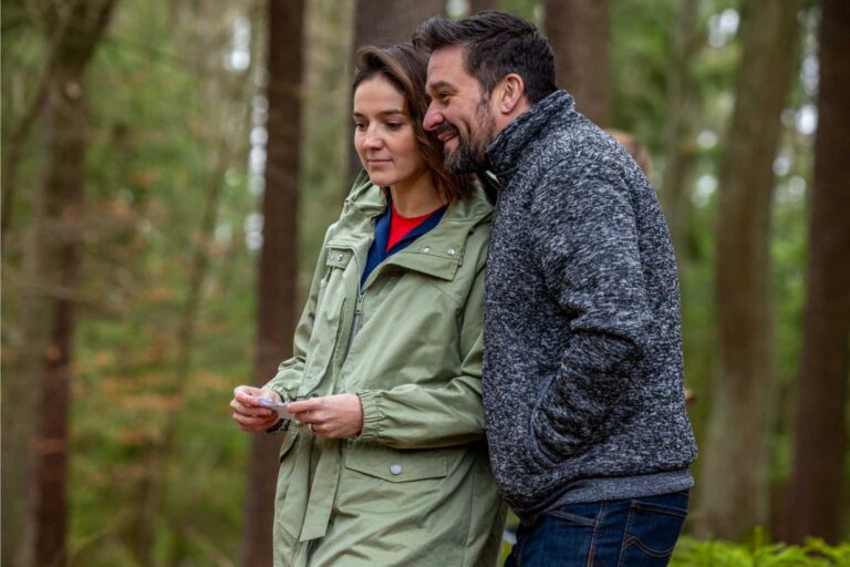 Čtvrteční Ulice: Karlino pátrání přineslo ovoce, vyzrazené tajemství, Magdin průšvih a Eddieho naivita