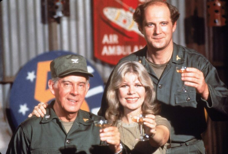 Zemřela „Šťabajzna“ ze seriálu M*A*S*H: Loretta Swit odešla v 87 letech, žije už jen hrstka hlavních hrdinů