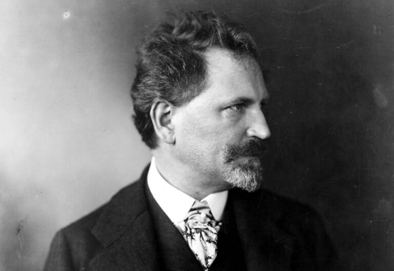 Alfons Mucha: Jeho Slovanská epopej okouzluje dodnes. Za startem jeho kariéry stál jeden obyčejný plakát