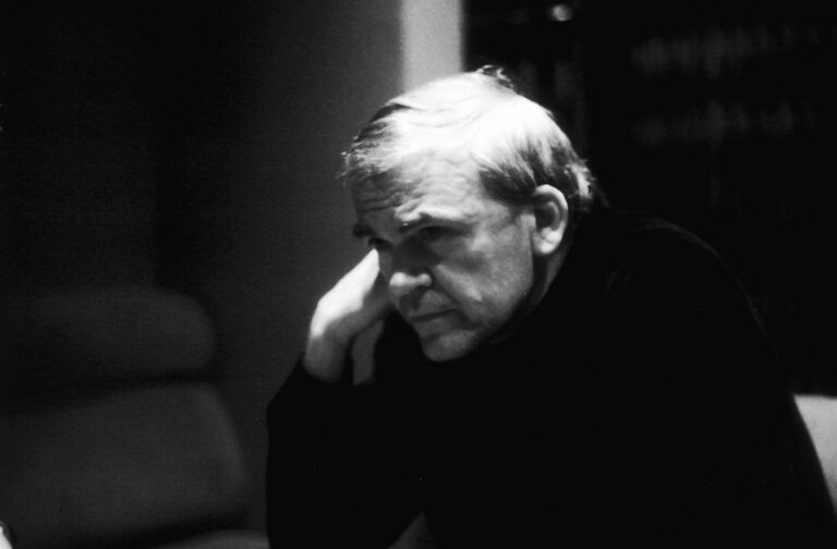 Milan Kundera: Jeho dílo provokuje i po smrti. Byl mistrem literatury i autorského marketingu