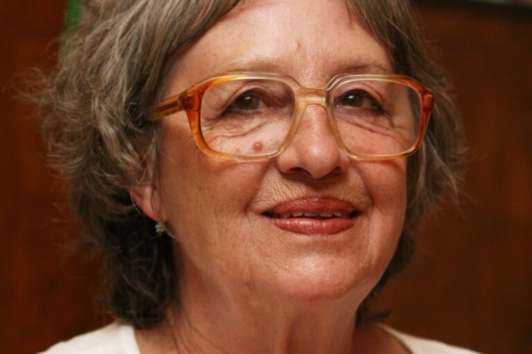 Nina Divíšková: Šaškování ji dovedlo k herectví, o které ji připravil Alzheimer. S Kačerem tvořili pevný pár