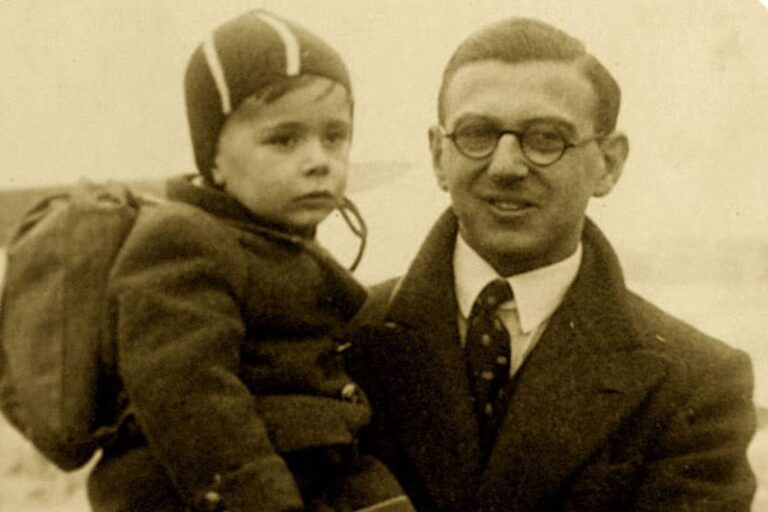 Zachránil před smrtí 669 dětí. Poslední Wintonův vlak vyjel 2. srpna 1939, ten další s 251 dětmi už vyjet nemohl