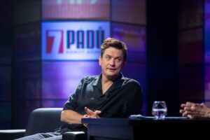 Tomáš Měcháček v pořadu 7 pádů Honzy Dědka, FOTO: Teki Shine / distr. FTV Prima