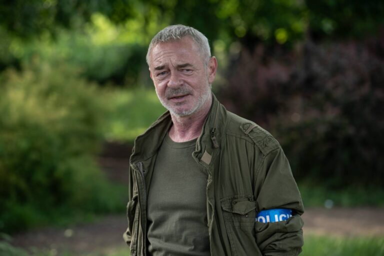 Jiří Dvořák bez servítek: „Policisté nejsou ocenění, jak by měli být. Je to ostuda.“ V Kriminálce Anděl hraje majora
