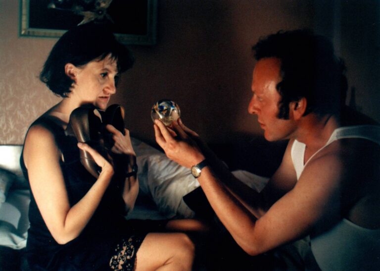 Evě Holubové bylo z postelové scény v Pelíšcích zle. „Půjdu jen na krajíček“, řekl jí Dušek