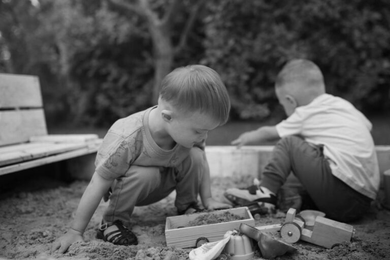 Největší pátrací akce, jakou Slovensko zažilo: Zmizení pětiletého Lubka z pískoviště. Dodnes nikdo neví, co se mu stalo