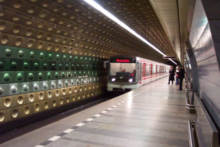 Lesní vrah Viktor Kalivoda (†33): Policista, který vyhrál Chcete být milionářem, a chtěl vystřílet pražské metro