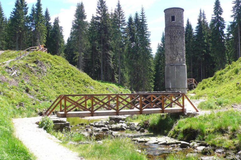 Protržená přehrada v Desné: 109 let od katastrofy, která změnila Jizerské hory a vzala 62 životů