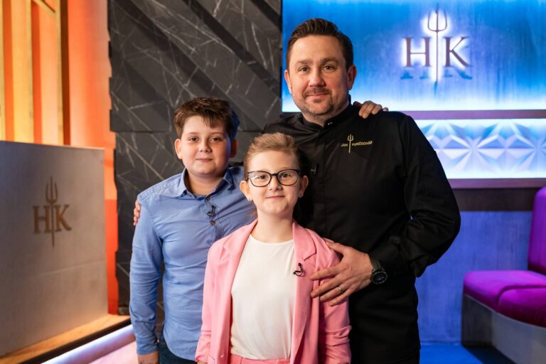 Hell’s Kitchen Česko čeká pekelný večer s řízky. Punčochář nasadil vlastní děti, soutěžící pod tlakem hořeli
